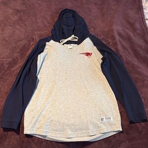 PINK Victoria's Secret New England Patriot’s Long Sleeve Pullover Hoodie 🏈